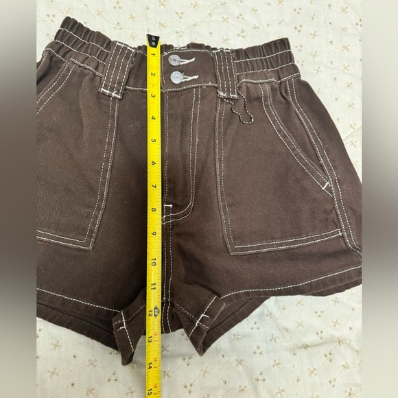 Simple society shorts - Picture 4 of 6